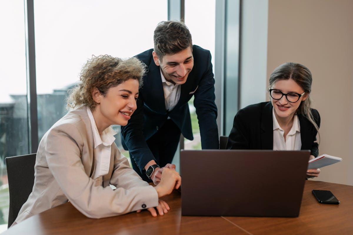 Business energy expert support