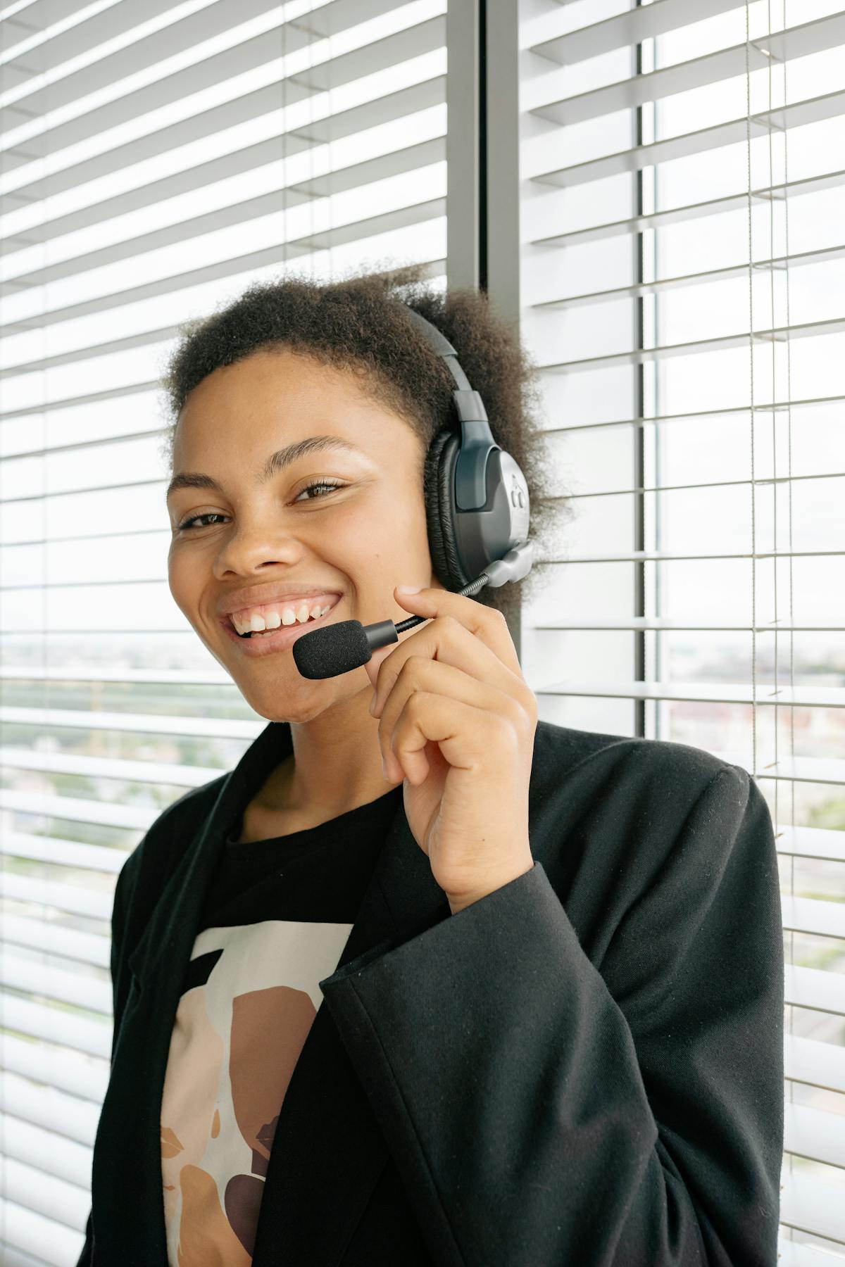 Energy support agent ready to help
